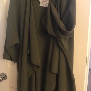Lularoe olive green Shirley size lg NWT